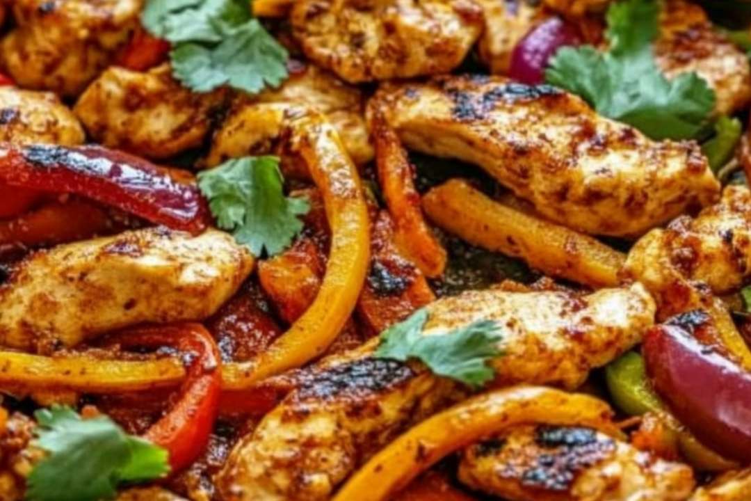 Sheet Pan Chicken Fajitas |