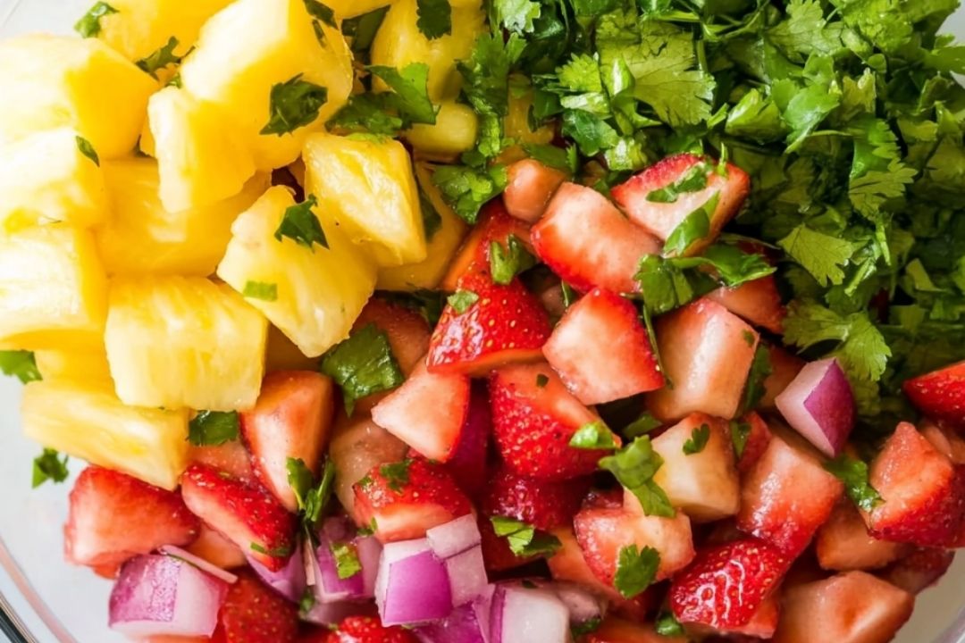 Strawberry Pineapple Salsa A Fresh and Fruity Twist